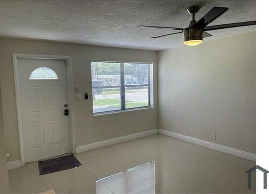 3rd image of 5094 Marion Pl