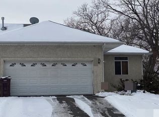 374 Mendota Rd W, West Saint Paul, MN 55118