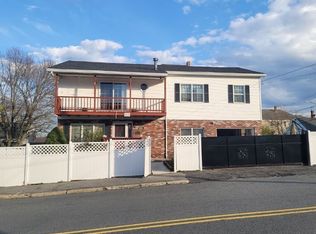 103 Howard St, Lawrence, MA 01841