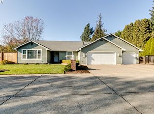 323 Grizzly Ave, Eugene, OR 97404
