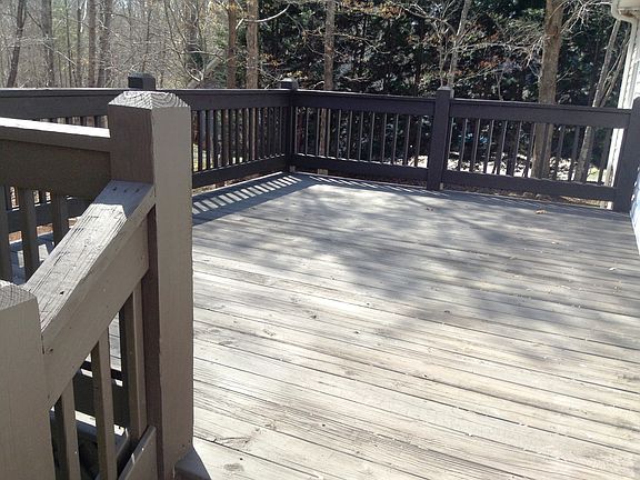 3rd image of 4529 Ferguson Cir