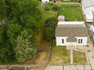 819 Emerson St, Sheridan, WY 82801