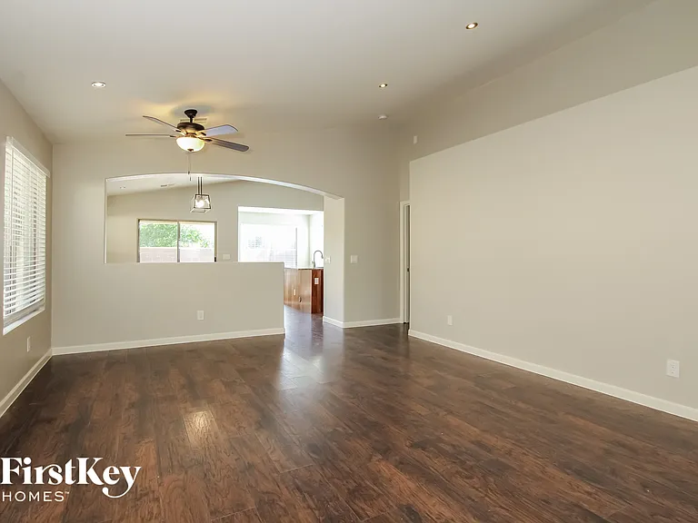 15137 W Bola Dr — Photo 3