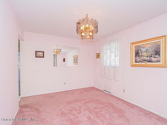 3rd image of 258 Woods Of Arden Rd