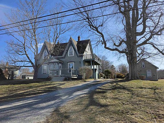 2nd image of 1247 Sandy Point Rd