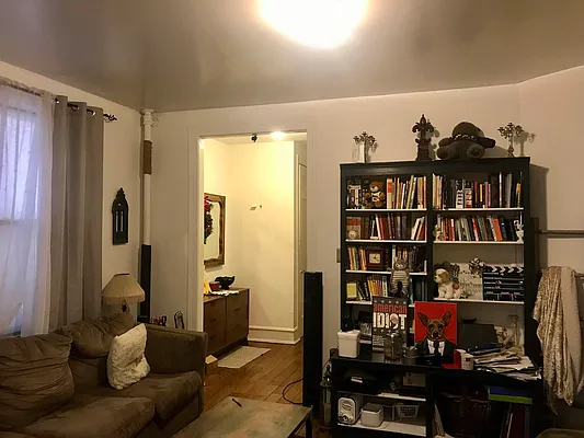 Rented by Voro, LLC | media 21