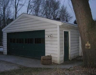 4th image of 7709 Huron River Dr