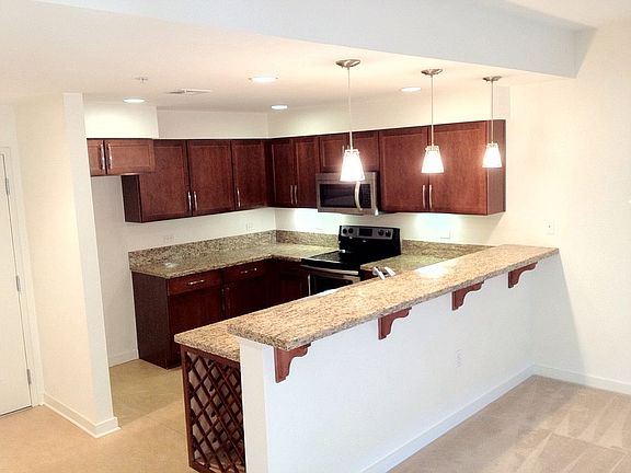 3rd image of 125 Patterson St Unit 220
