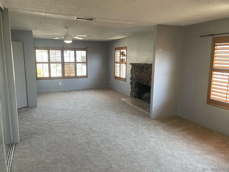 10428 Len Ct — Photo 7