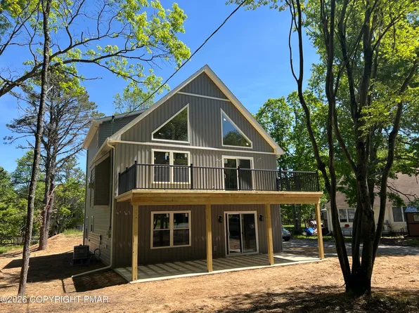 409 Towamensing Trl, Albrightsville, PA 18210