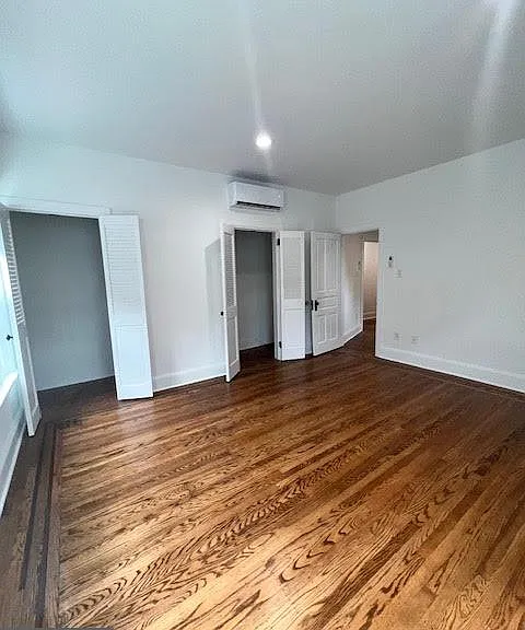 537 S Walnut St #2 — Photo 23