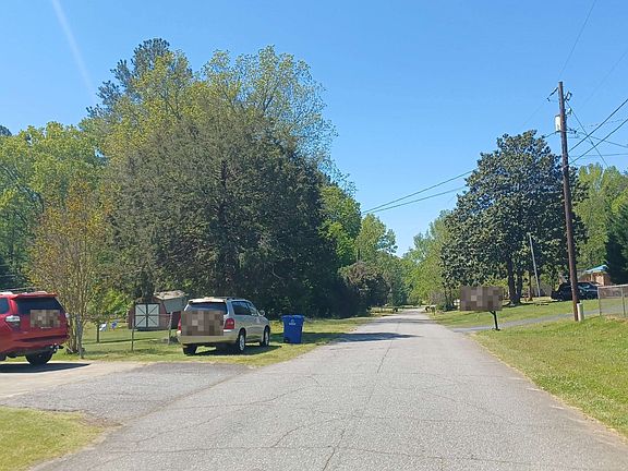 4th image of 123 Brentwood Dr