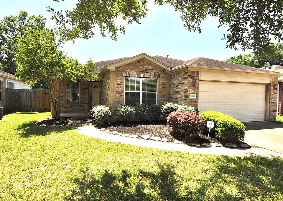 1st image of 2851 Sandberry Dr