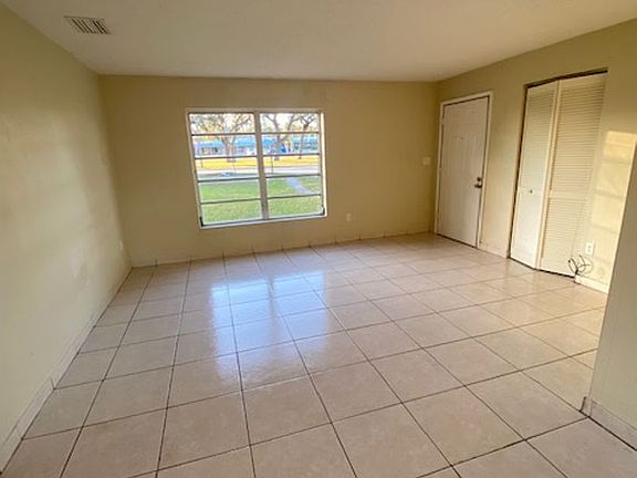 2nd image of 1159 Deltona Blvd