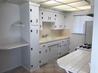 442 4th St, Encinitas, CA 92024