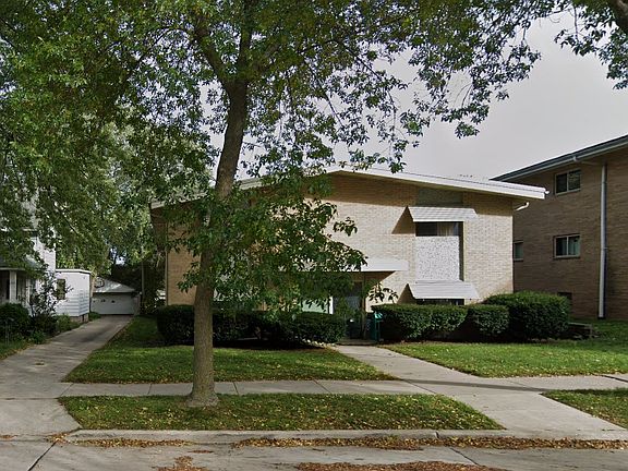 5th image of 3338 S Whitnall Ave #7