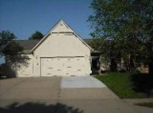 11817 Madison Ave, Kansas City, MO 64114