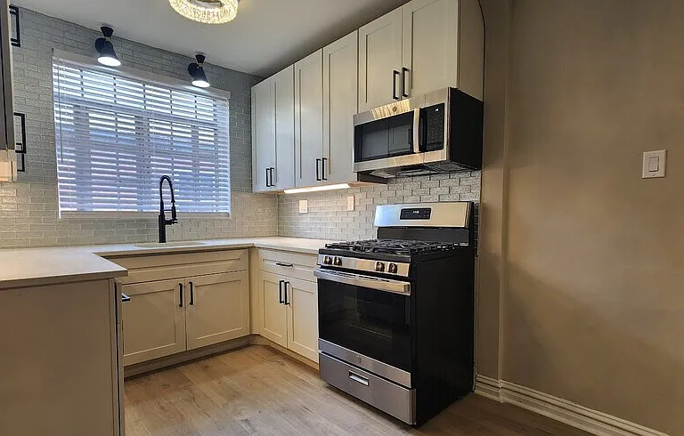 6226 Nottingham Ave #1 — Photo 2