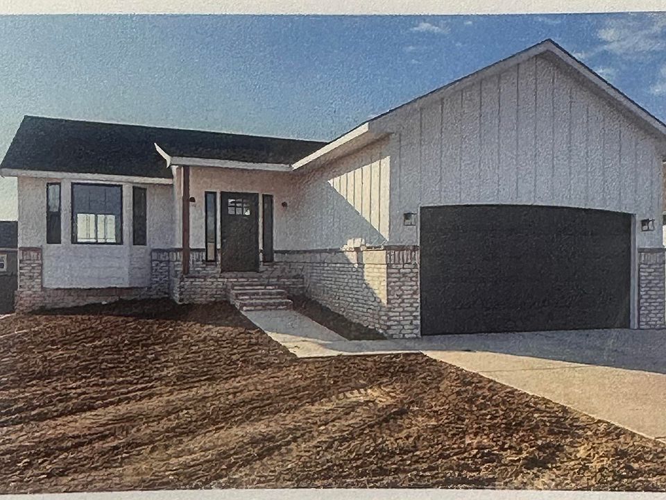 1st image of 814 W Mourning Cv