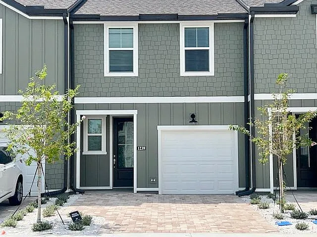 1239 Bluewater Ln - 1239 Bluewater Lane — Photo 1