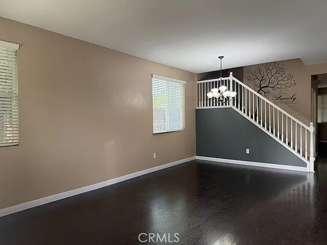 3 bed, 2.5 bath, 2324 sqft, $3,500 — Photo 3