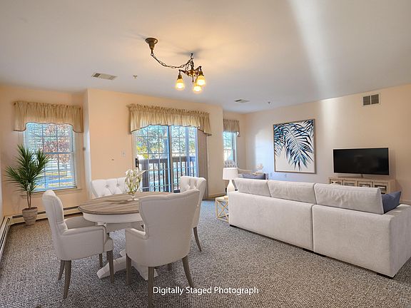5th image of 601 Route 28 APT 102