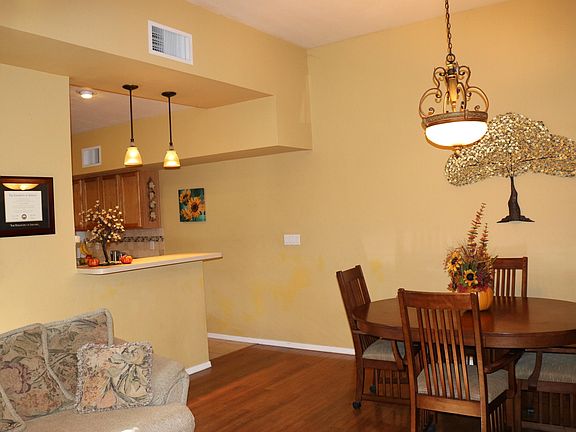 5th image of 2849 N Tolman Dr