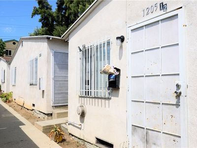 1201 W Imperial Hwy, Los Angeles, CA, 90044