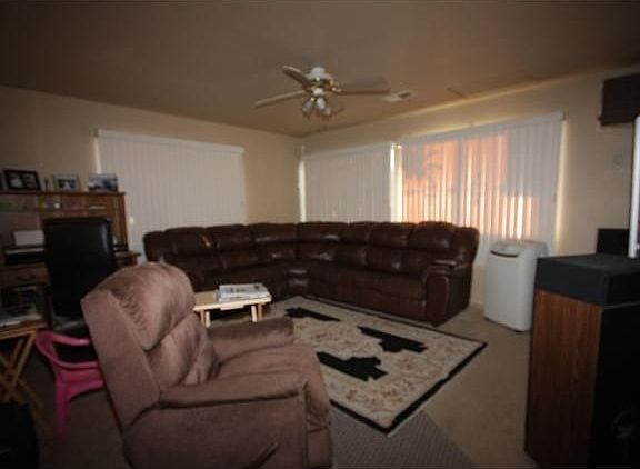 4th image of 1638 Seabrook Ln