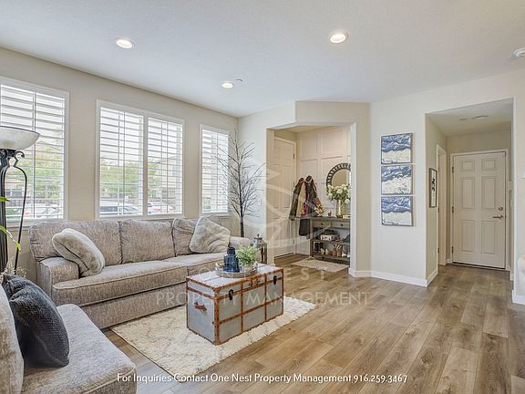 5th image of 1040 Sierra View Cir Unit 3