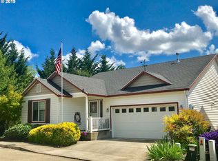 38886 Sawyer St, Sandy, OR 97055