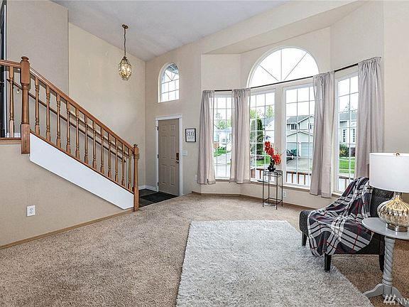 3rd image of 8406 15th Pl NE