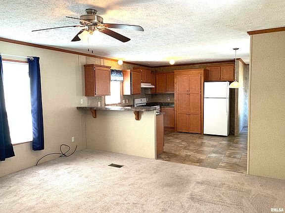 5th image of 1515 N Lincoln Ave Unit 22