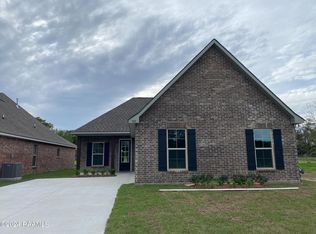 109 Oak Haven Dr, Lafayette, LA 70507