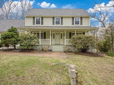 7 Neck Hill Rd, Mendon, MA, 01756