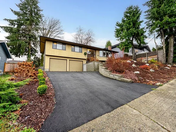 9150 Wilberforce St, Burnaby, BC V3N 4C6