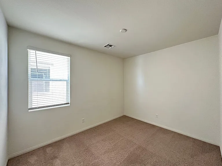 5953 Bruselas St — Photo 11