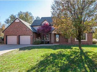 14915 E Black Oak Ct, Wichita, KS 67230