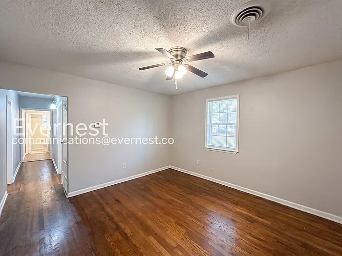 362 Hewlett Rd — Photo 8