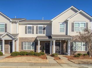 10534 Stoneacre Ct, Pineville, NC 28134