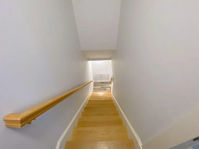 29 Cameron Ave #B — Photo 5
