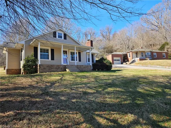 374 & 360 E Brocktown Rd, Moravian Falls, NC 28654