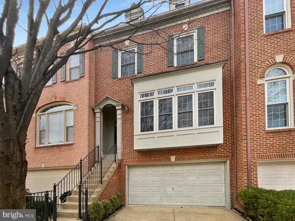 10532 James Wren Way, Fairfax, VA 22030