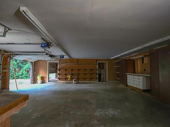 5th image of 3539 N Drury Ave