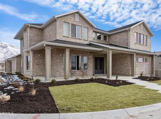 288 E Pond Ln, Draper, UT 84020