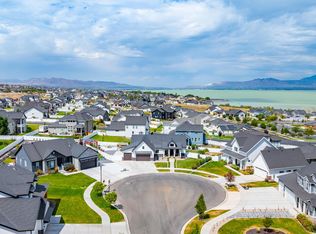 3727 S Larkspur Cir, Saratoga Springs, UT 84045
