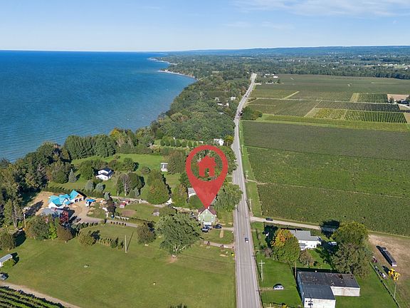2nd image of 10262 E Lake Rd