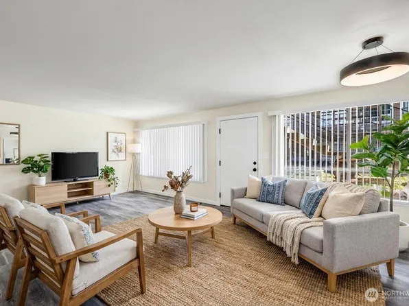 748 S Cloverdale Street Unit 6, Seattle, WA 98108