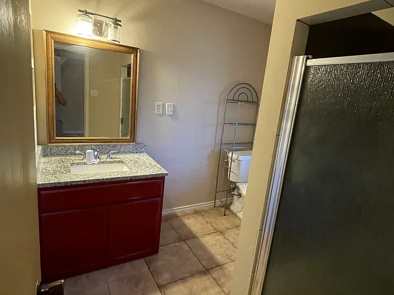 9611 Walnut St #1102 — Photo 7