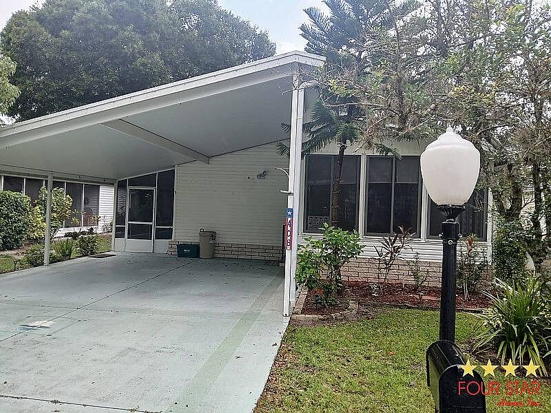 1st image of 408 Kingslake Dr